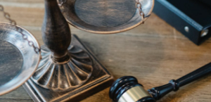 AVOCAT(E) CONTENTIEUX COMMERCIAL & PROCÉDURES COLLECTIVES (F/H)